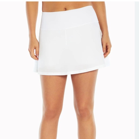NWT MARIKA White Skort~ Size XL - Picture 2 of 5